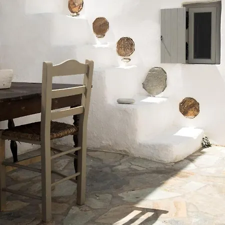Anargyros Lejlighed